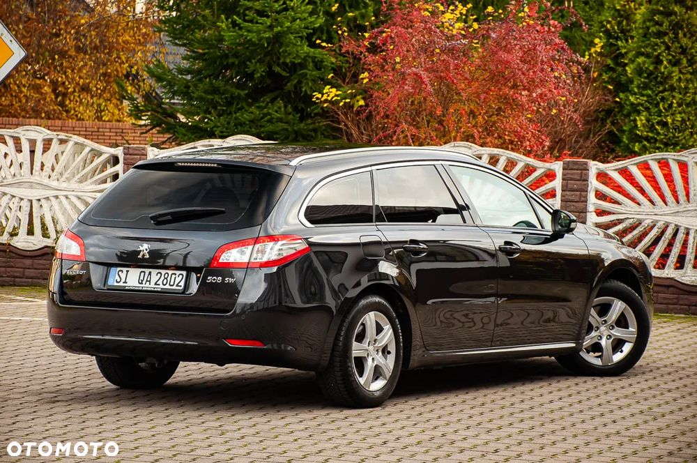 Peugeot 508 SW HDi FAP 140 Family - 21
