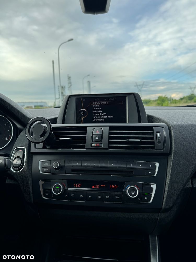 BMW Seria 1 - 15