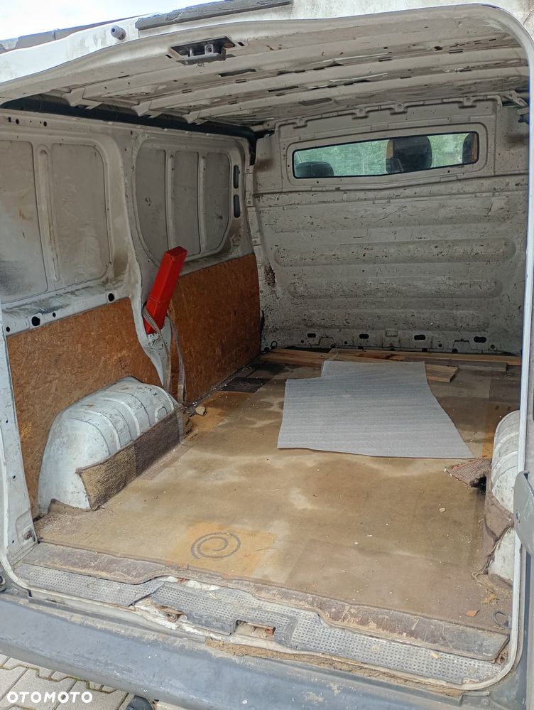 Opel Vivaro - 5