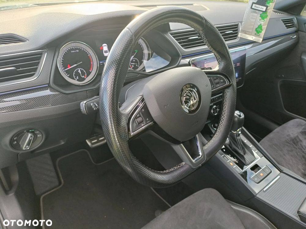 Skoda Superb 2.0 TSI Sportline DSG - 7