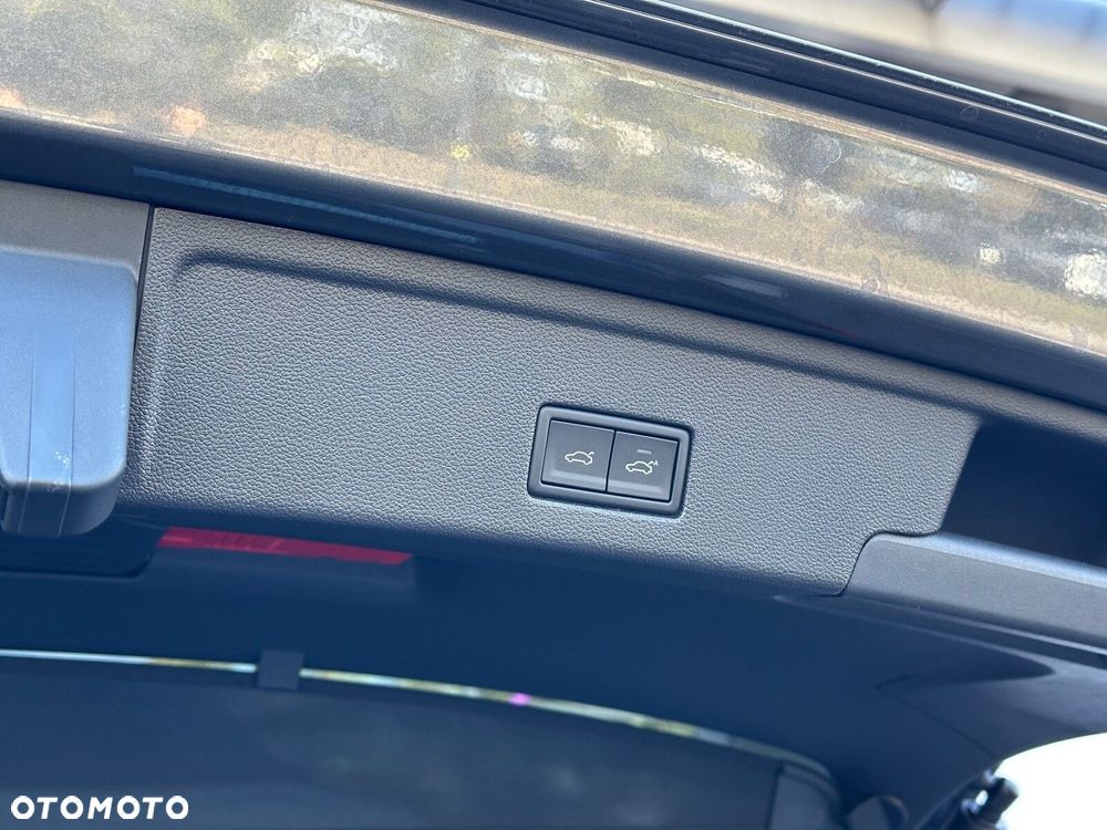 Volkswagen Touareg 3.0 V6 TDI 4Motion R-Line - 9