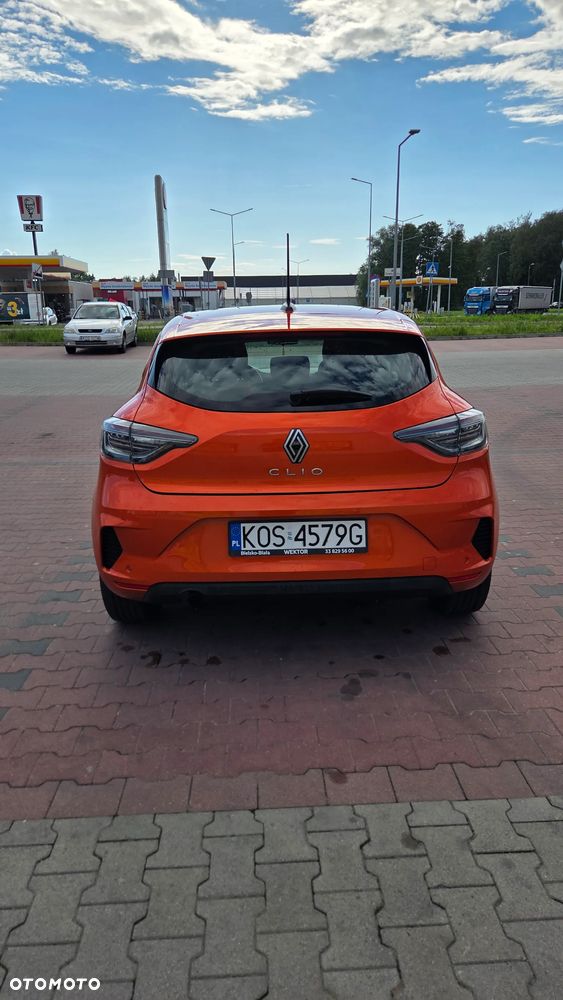 Renault Clio - 8
