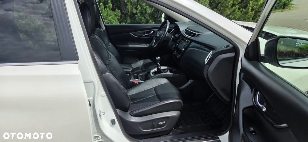 Nissan X-Trail 1.6 DIG-T Tekna 2WD - 26