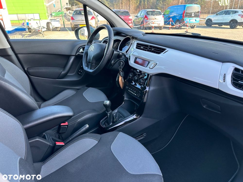 Citroën C3 VTi 95 Exclusive - 38