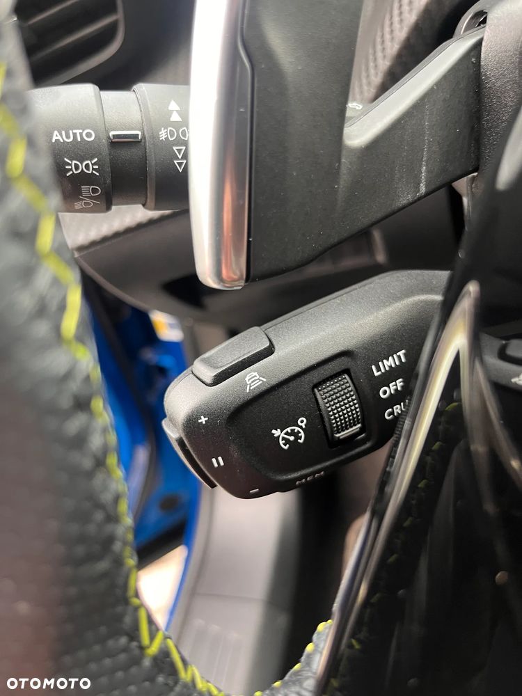 Peugeot 2008 1.2 PureTech GT Pack S&S EAT8 - 16