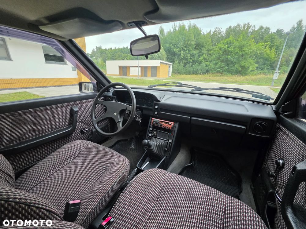 Polonez Caro - 17