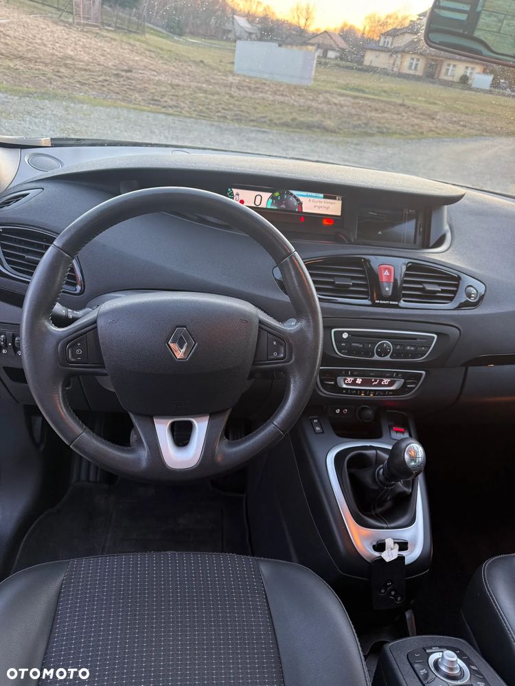 Renault Scenic dCi 130 FAP Start & Stop Bose Edition - 10