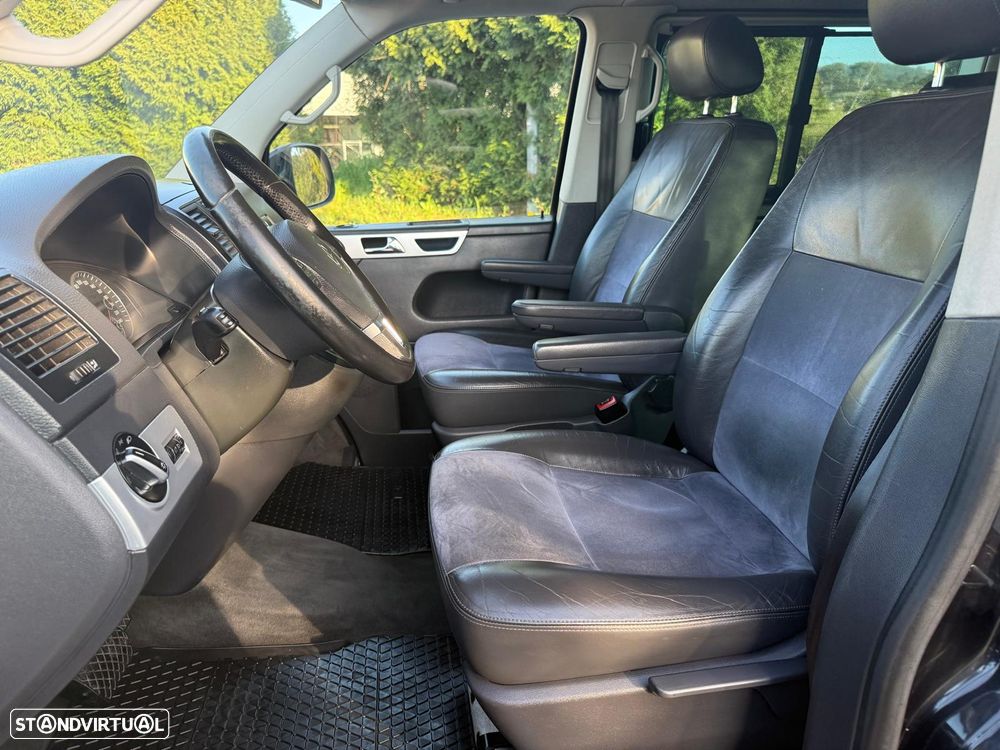 VW Multivan 2.0 TDi 180 Highline BlueMotion - 15