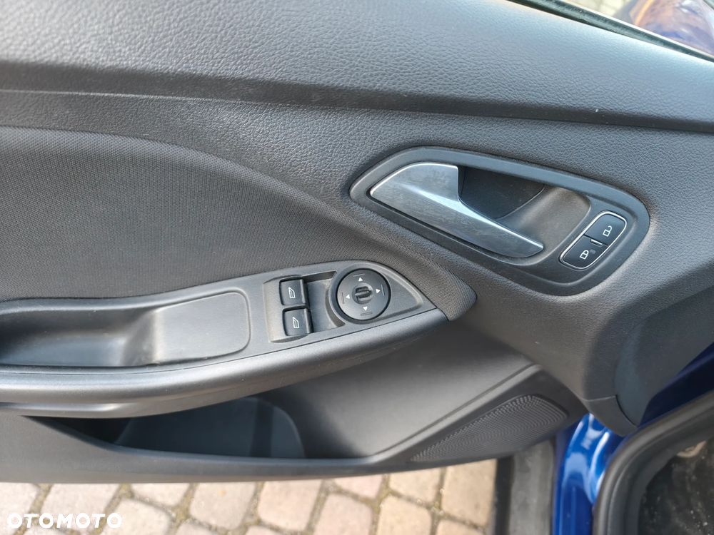 Ford Focus 1.0 EcoBoost Trend Sport ASS - 11