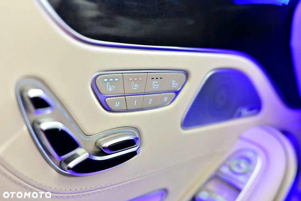 Mercedes-Benz Klasa S AMG 63 4-Matic+ 9G-TRONIC - 38