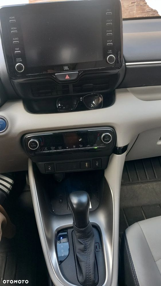 Toyota Yaris - 9