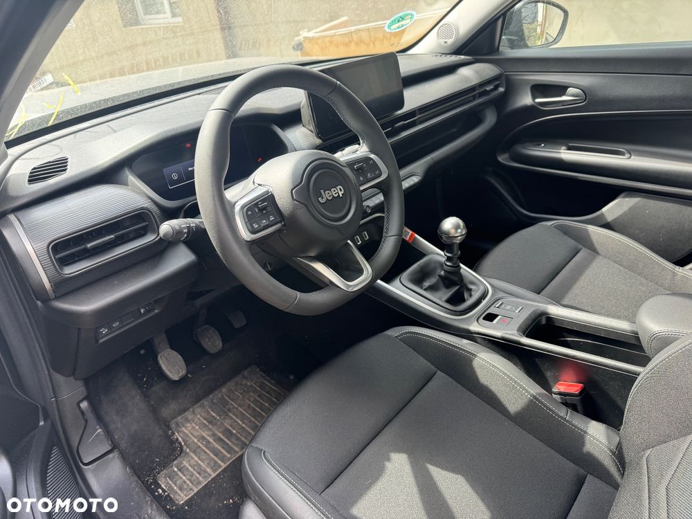 Jeep Avenger 1.2 GSE T3 Turbo-Benzin GDI Altitude - 5