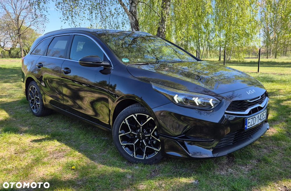 Kia Ceed - 30