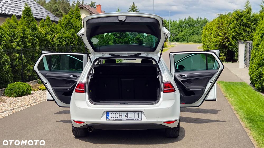 Volkswagen Golf 1.2 TSI BlueMotion Technology Lounge - 17