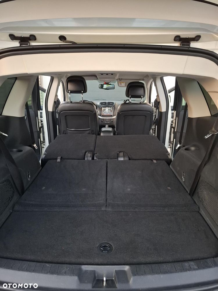 Fiat Freemont 2.0 Multijet 16V DPF Automatik Allrad Black Code - 16