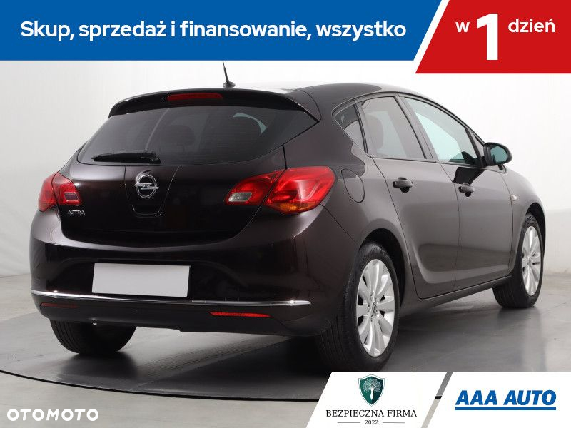 Opel Astra - 6