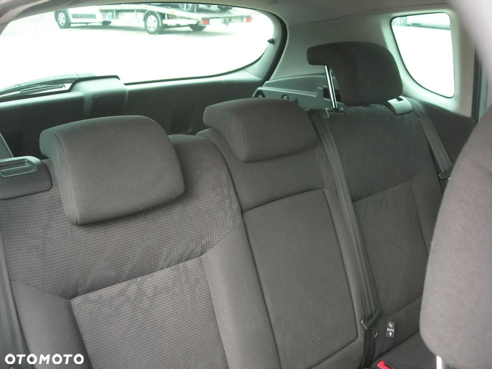 Peugeot 3008 HDi FAP 115 Active - 20