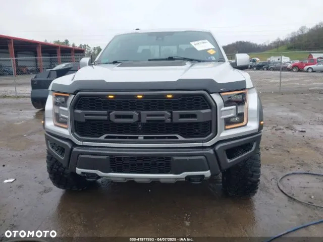 Ford F150 - 8