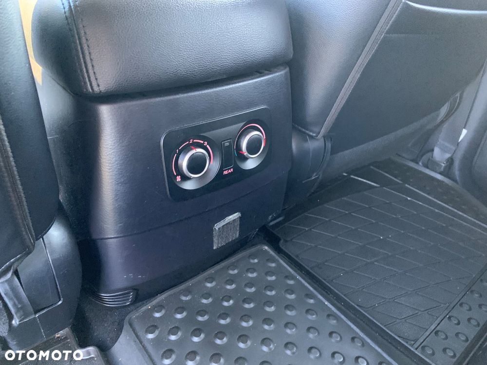 Mitsubishi Pajero 3.2 DID Alpine Edition - 19