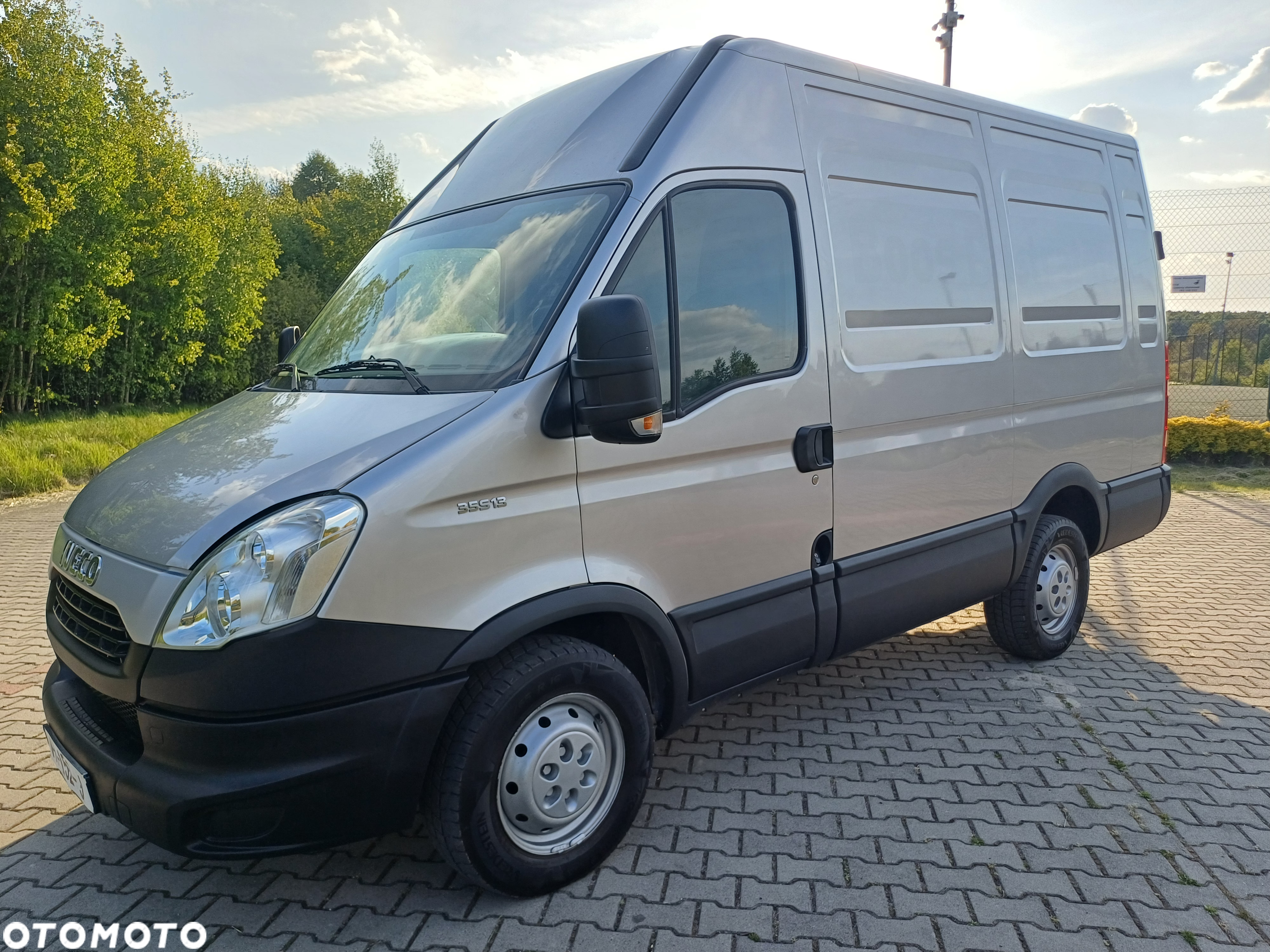Iveco 35s13 - 22