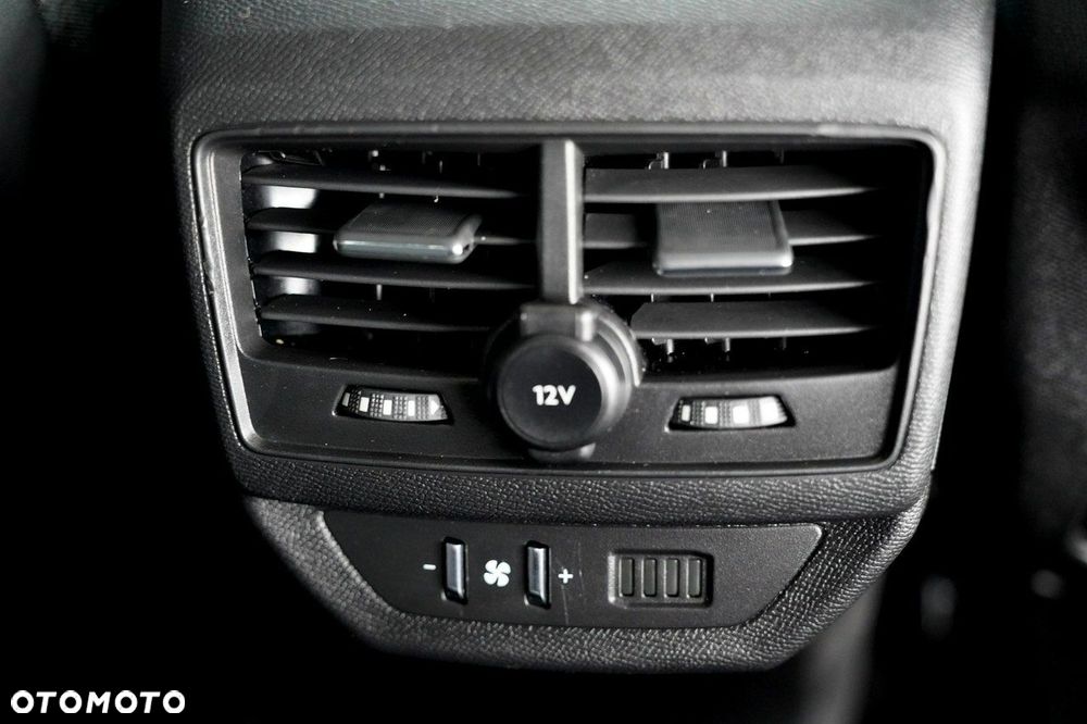 Peugeot 5008 1.6 PureTech GT Line S&S EAT8 - 27