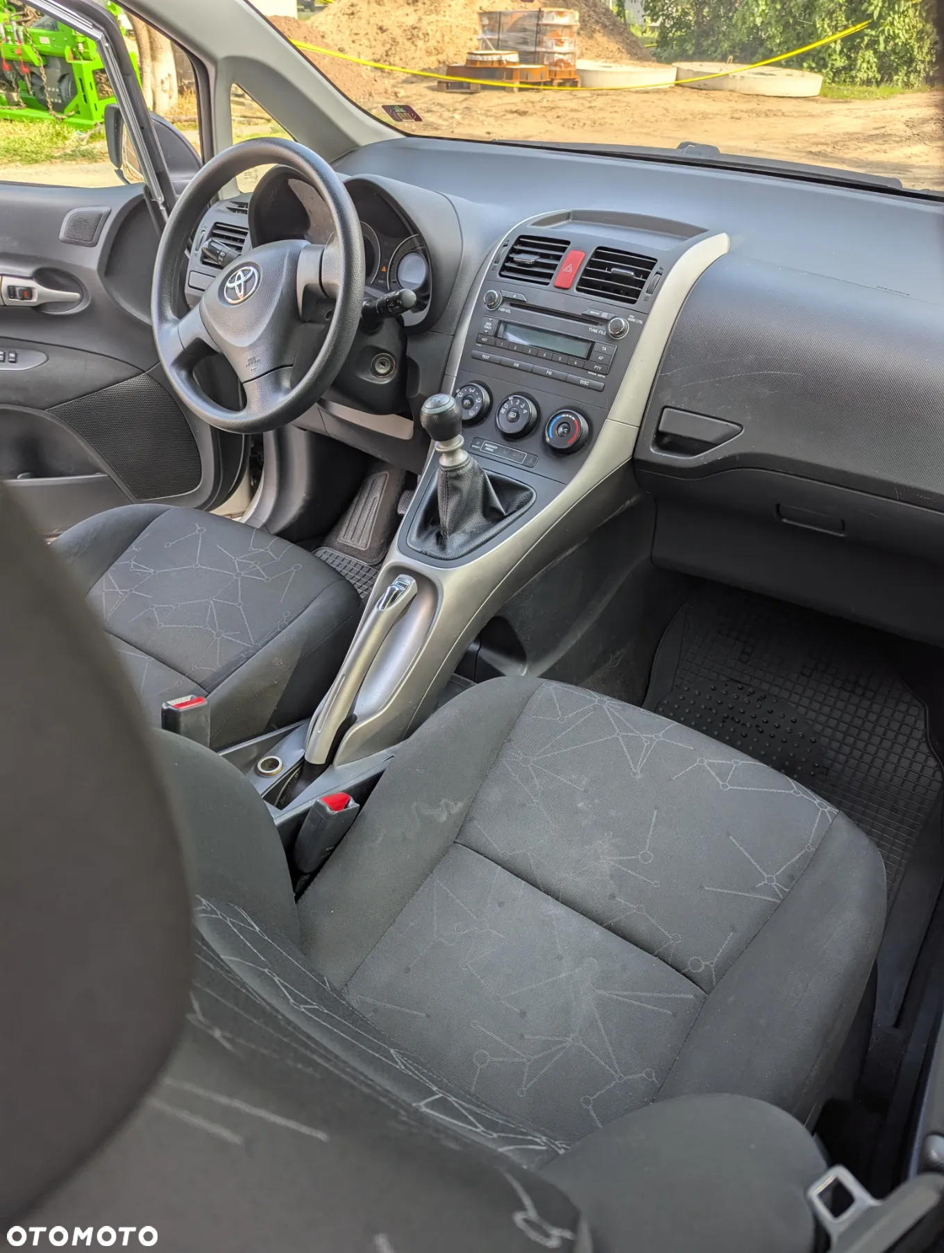 Toyota Auris 1.4 D-4D Terra - 12