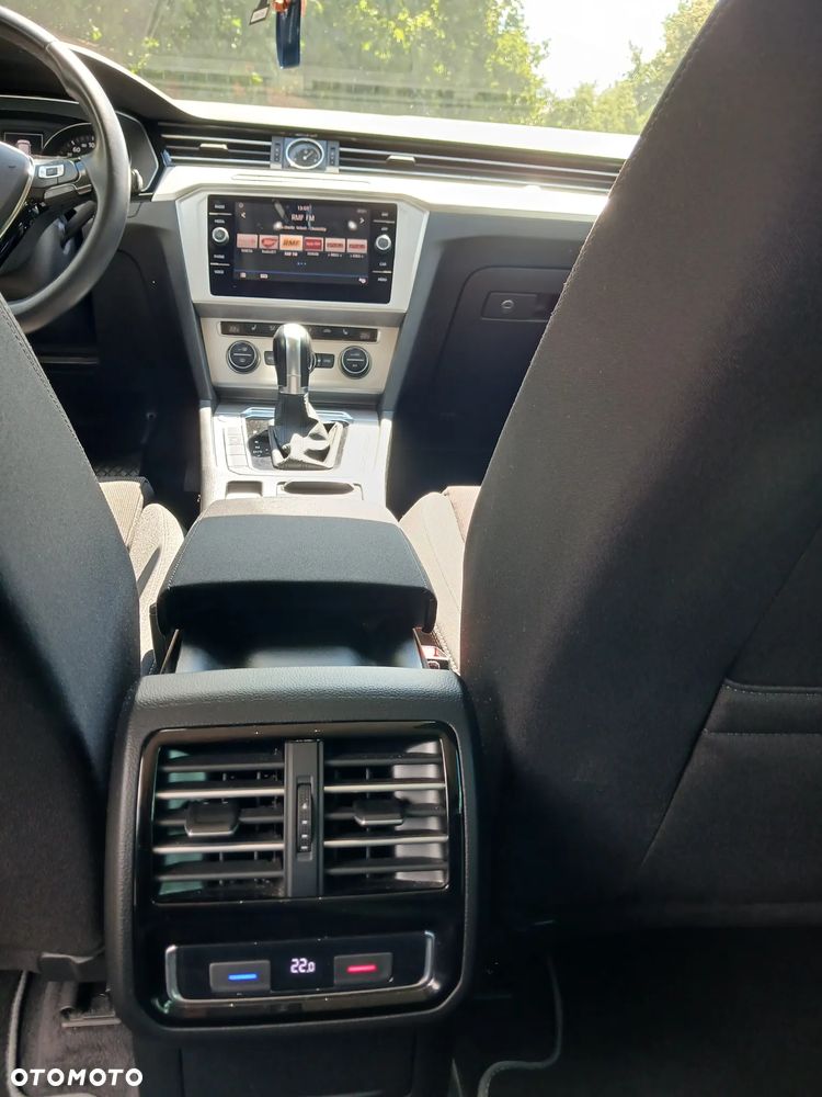 Volkswagen Passat 1.8 TSI BMT Comfortline DSG - 27
