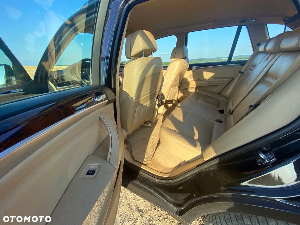 BMW X5 3.0si xDrive - 21
