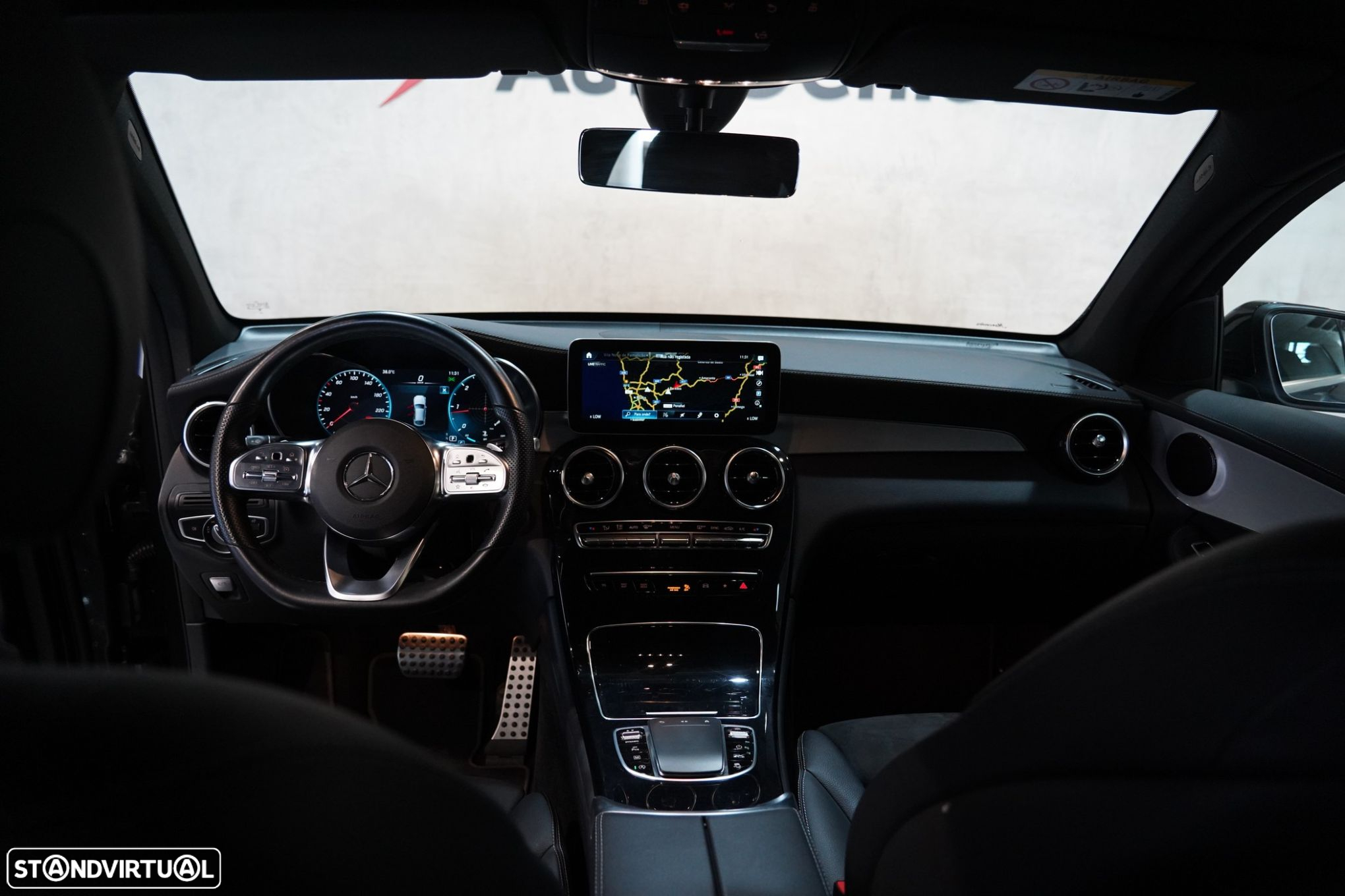 Mercedes-Benz GLC 220 - 25