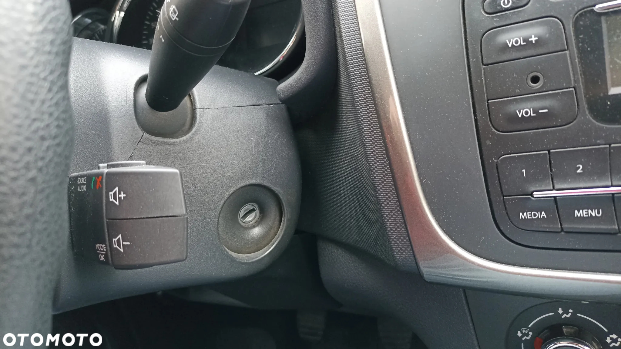 Dacia Sandero - 8