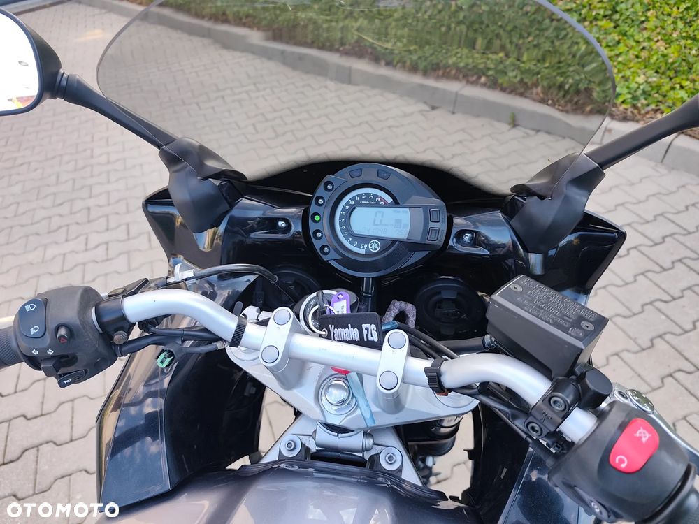 Yamaha FZ6 - 13