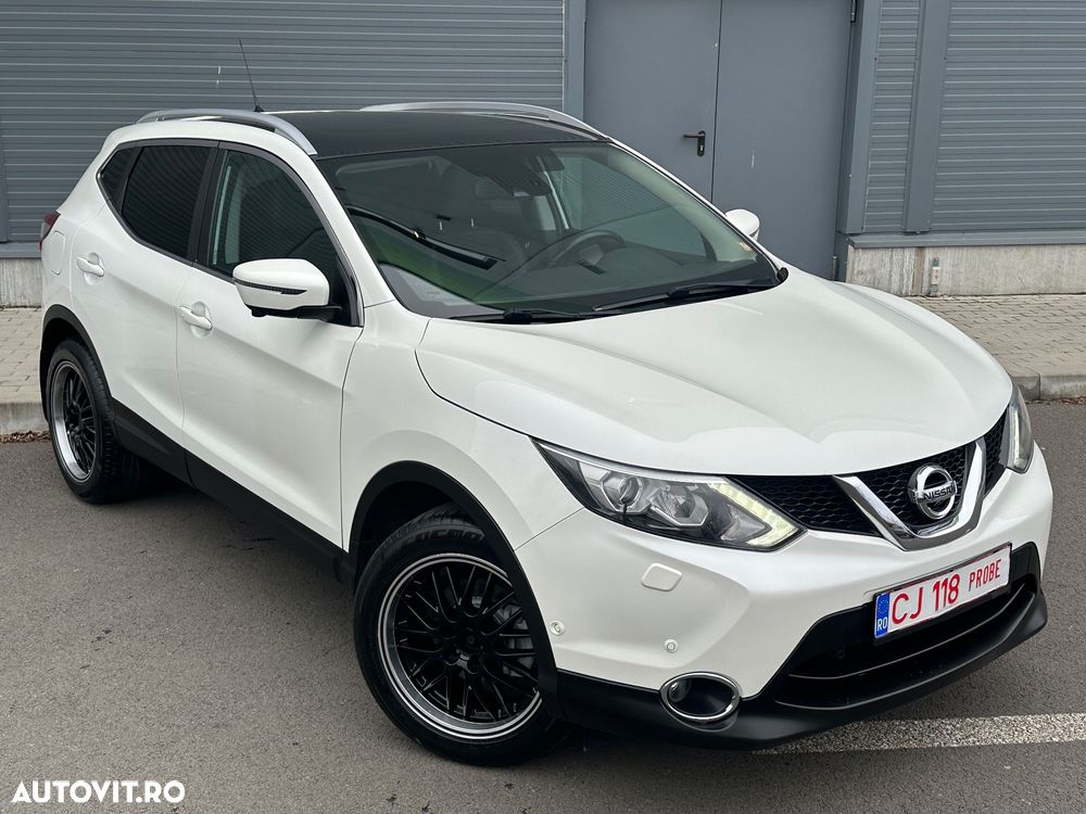 Nissan Qashqai 1.6 DIG-T TEKNA - 11