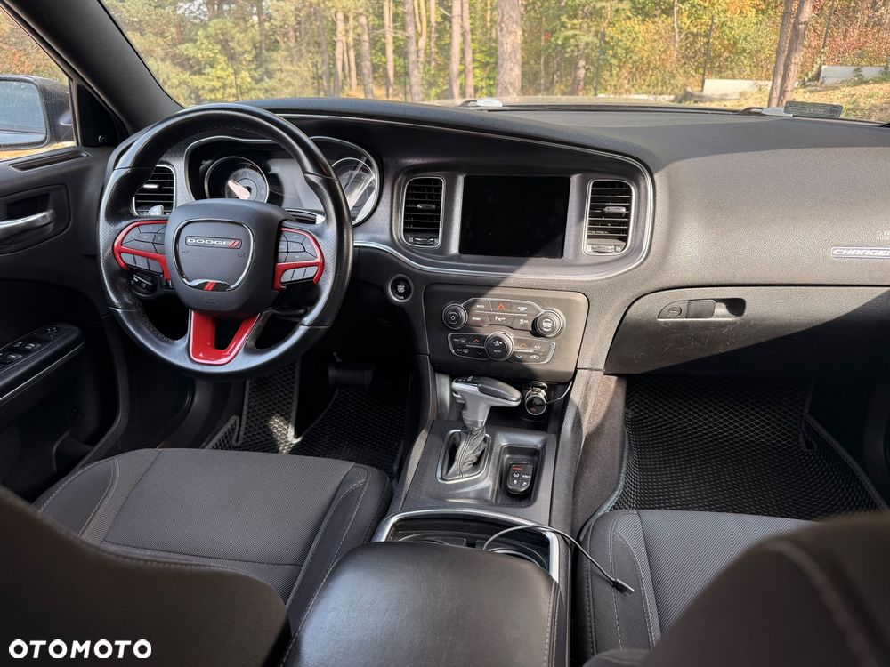 Dodge Charger - 6
