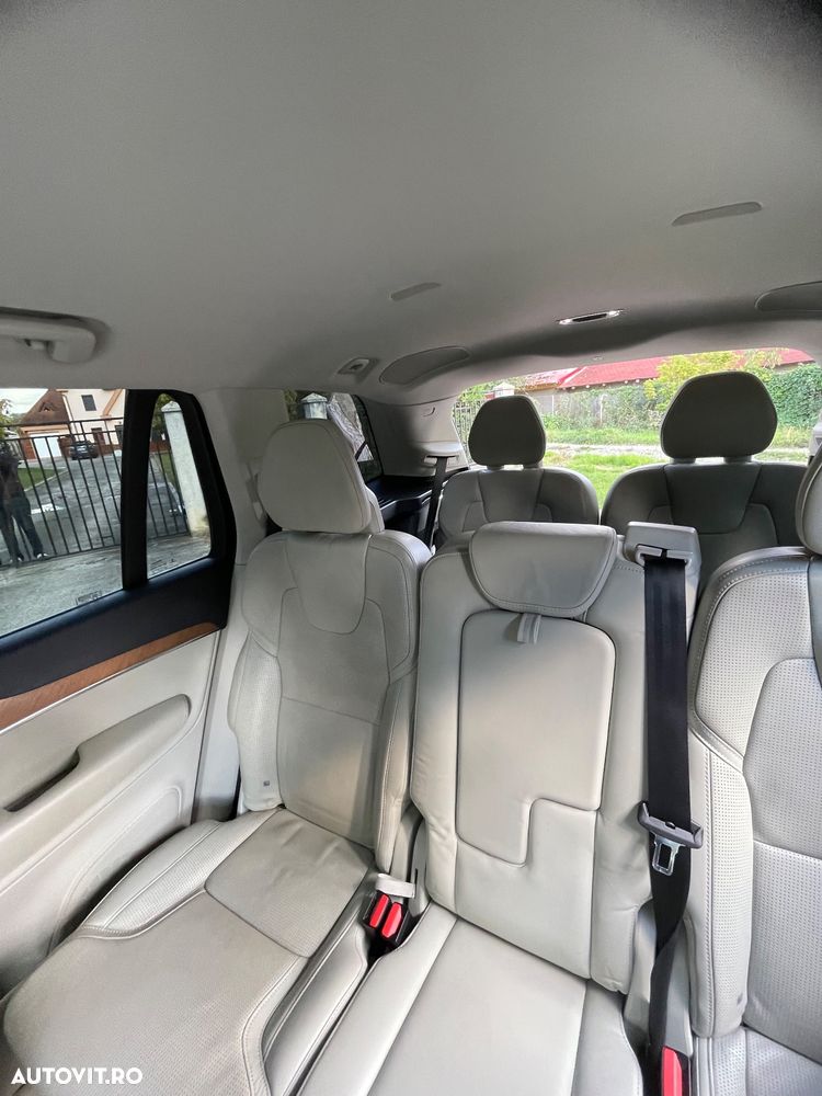 Volvo XC 90 D5 AWD Geartronic Inscription - 9