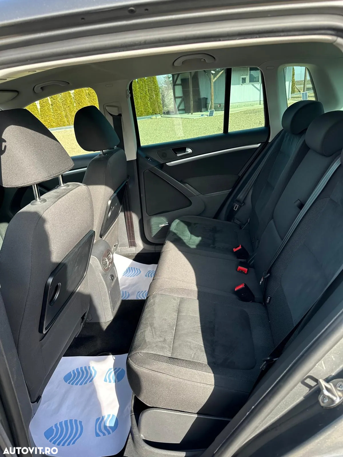 Volkswagen Tiguan 2.0 TDI 4Motion DSG Sport & Style - 14
