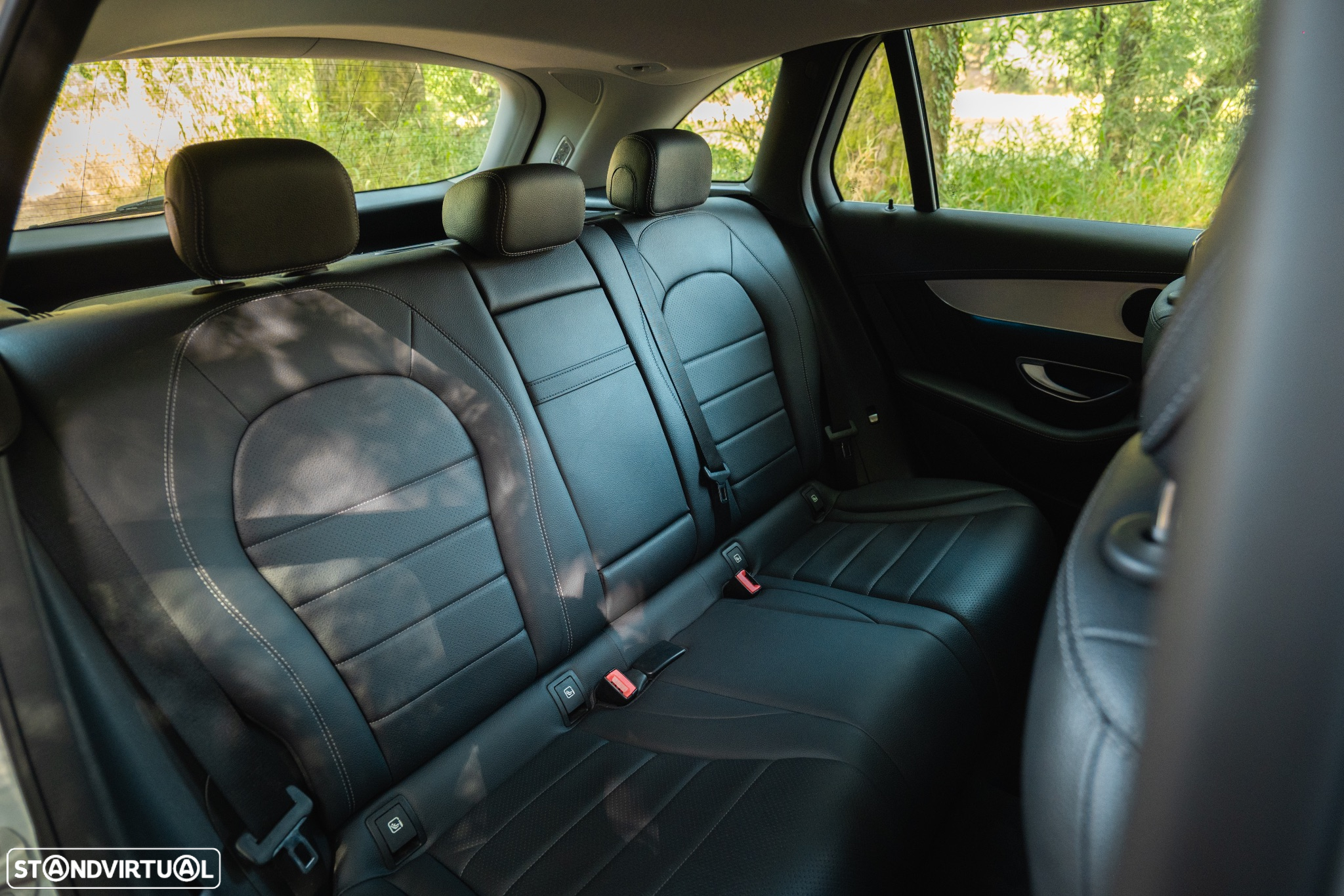 Mercedes-Benz GLC 220 d 4Matic 9G-TRONIC AMG Line - 53