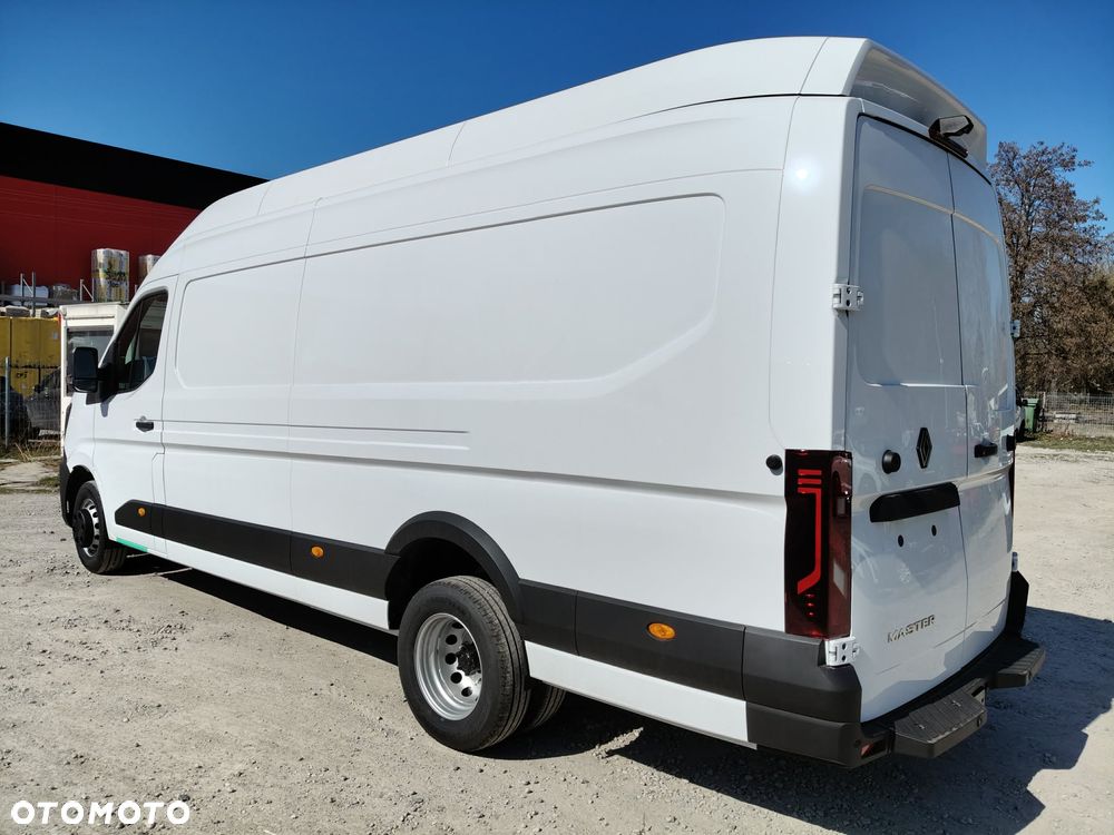 Renault Master - 3