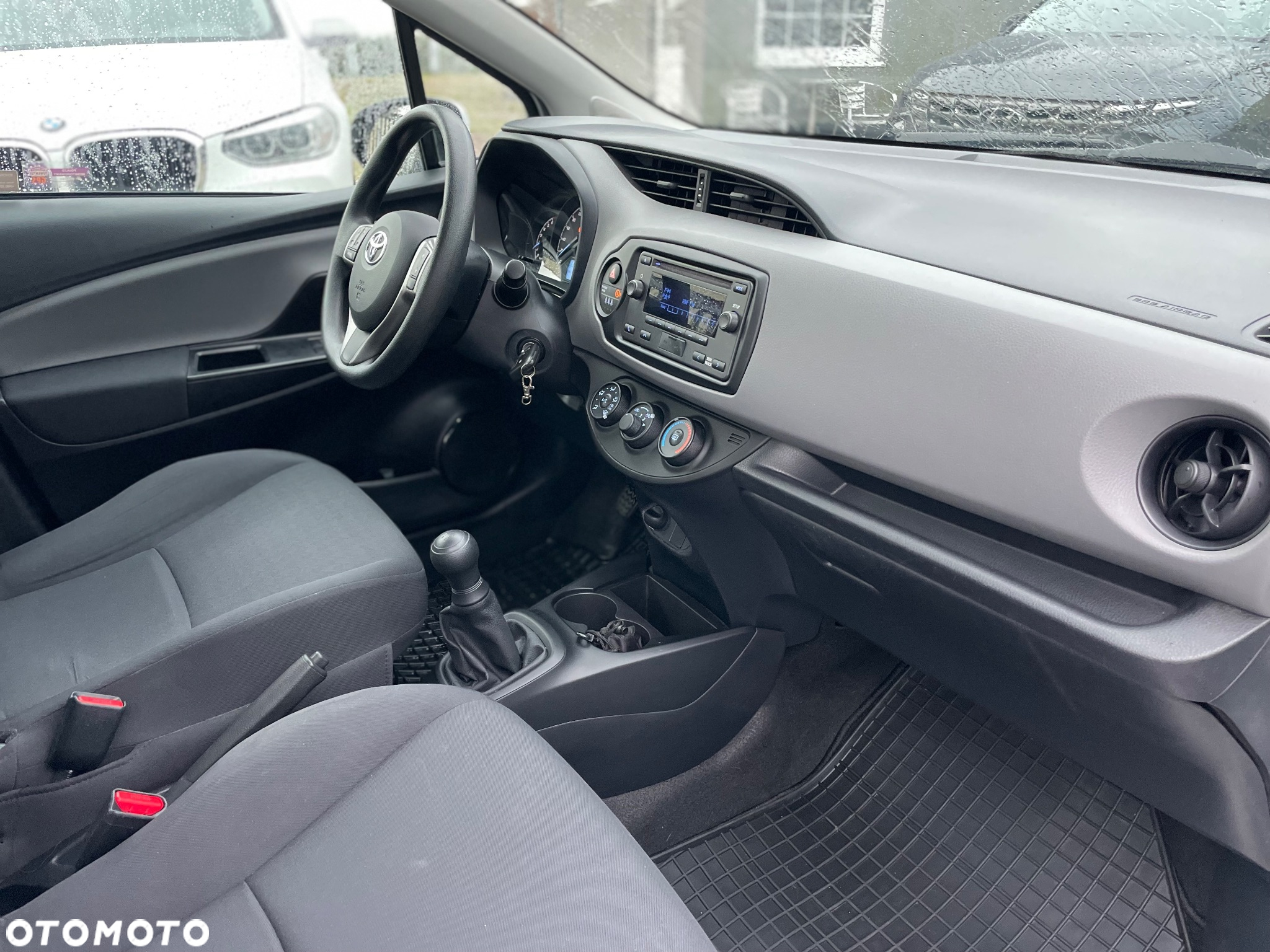 Toyota Yaris 1.0 Active - 18