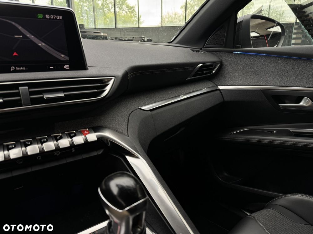 Peugeot 3008 1.2 PureTech GT S&S - 27