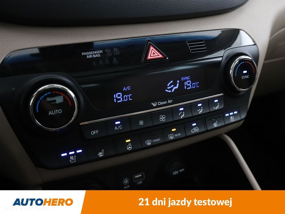 Hyundai Tucson 2.0 CRDI Premium 4WD - 23