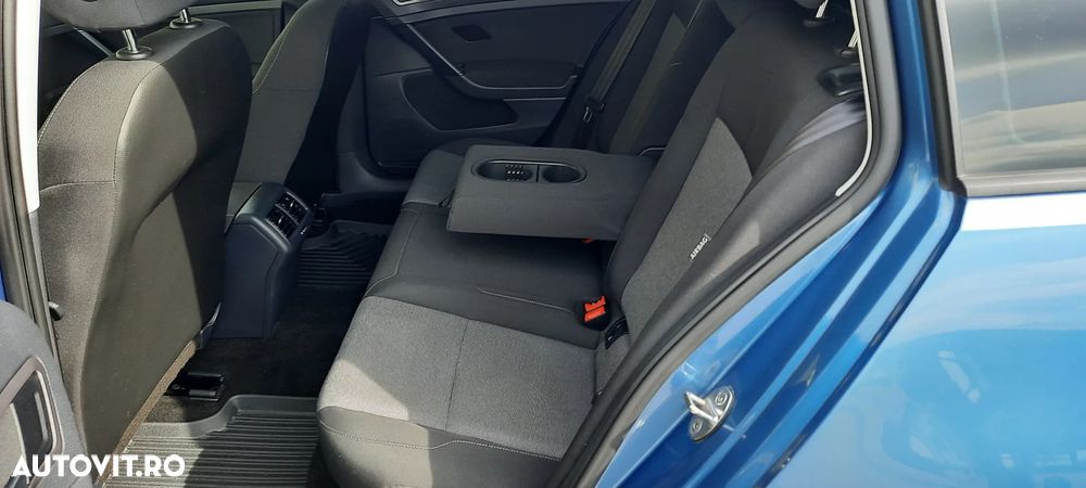 Volkswagen Golf 1.6 TDI BlueMotion Comfortline - 20