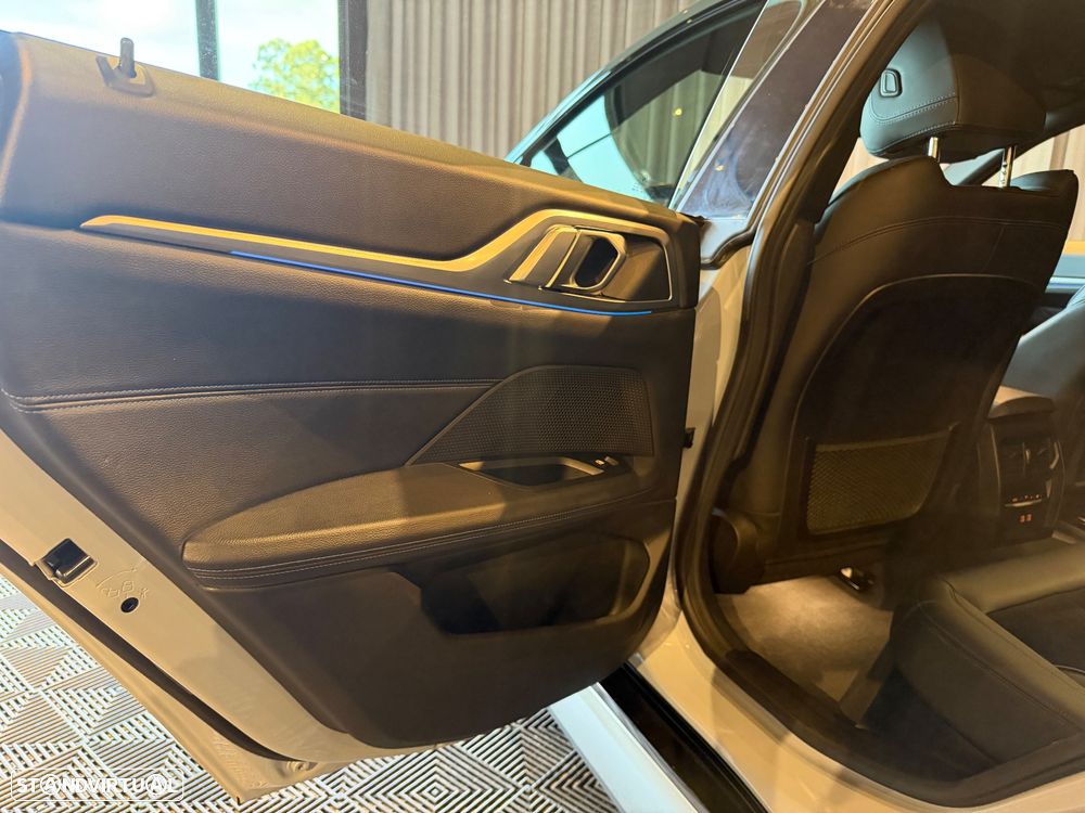 BMW i4 eDrive35 Pack Desportivo M - 27