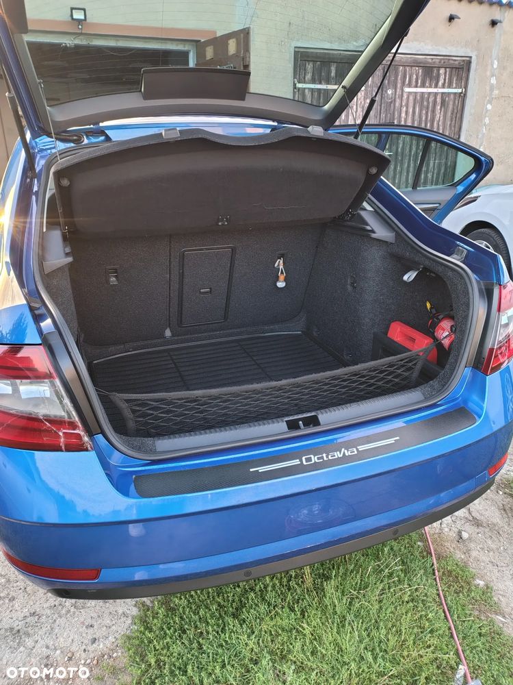 Skoda Octavia 2.0 TSI 4x4 Ambition DSG - 11