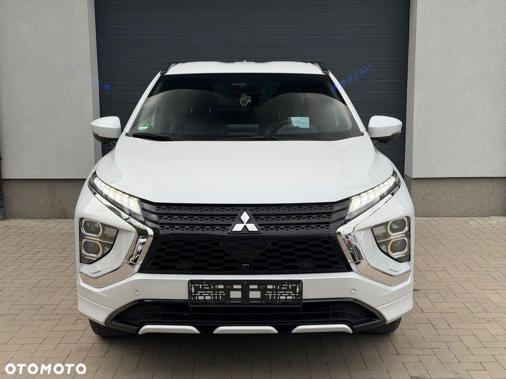 Mitsubishi Eclipse Cross 2.4 PHEV Invite Plus - 2