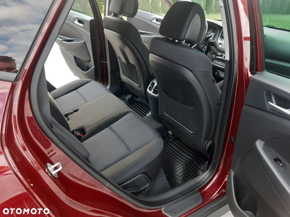 Hyundai Tucson blue 1.6 GDi 2WD Navi - 18