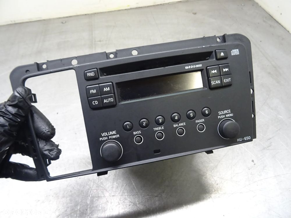 VOLVO S60 LIFT 2.4B RADIO RADIOODTWARZACZ 30797204 HU650 - 1
