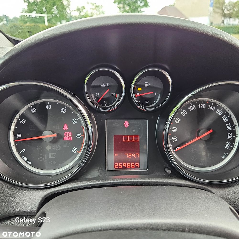 Opel Astra 1.6 Design Edition - 34