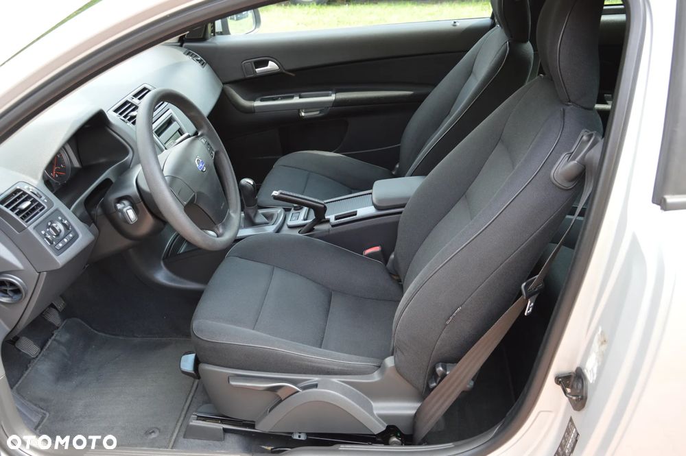 Volvo C30 1.6D Edition - 19