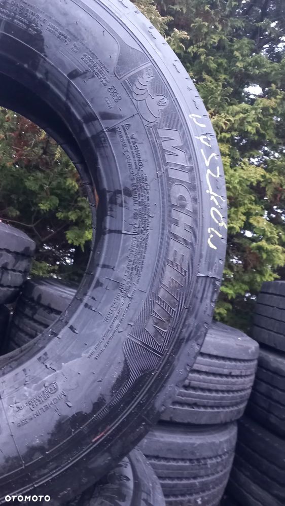 MICHELIN 285/70R 19,5 przód - 2