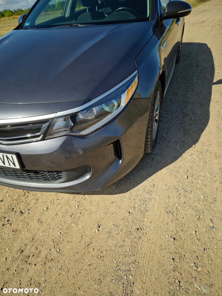 Kia Optima - 4